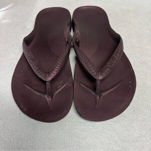 Archies black arch support rubber Flip Flops water friendly slip on sandal